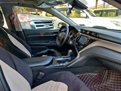 تۆیۆتا کامری